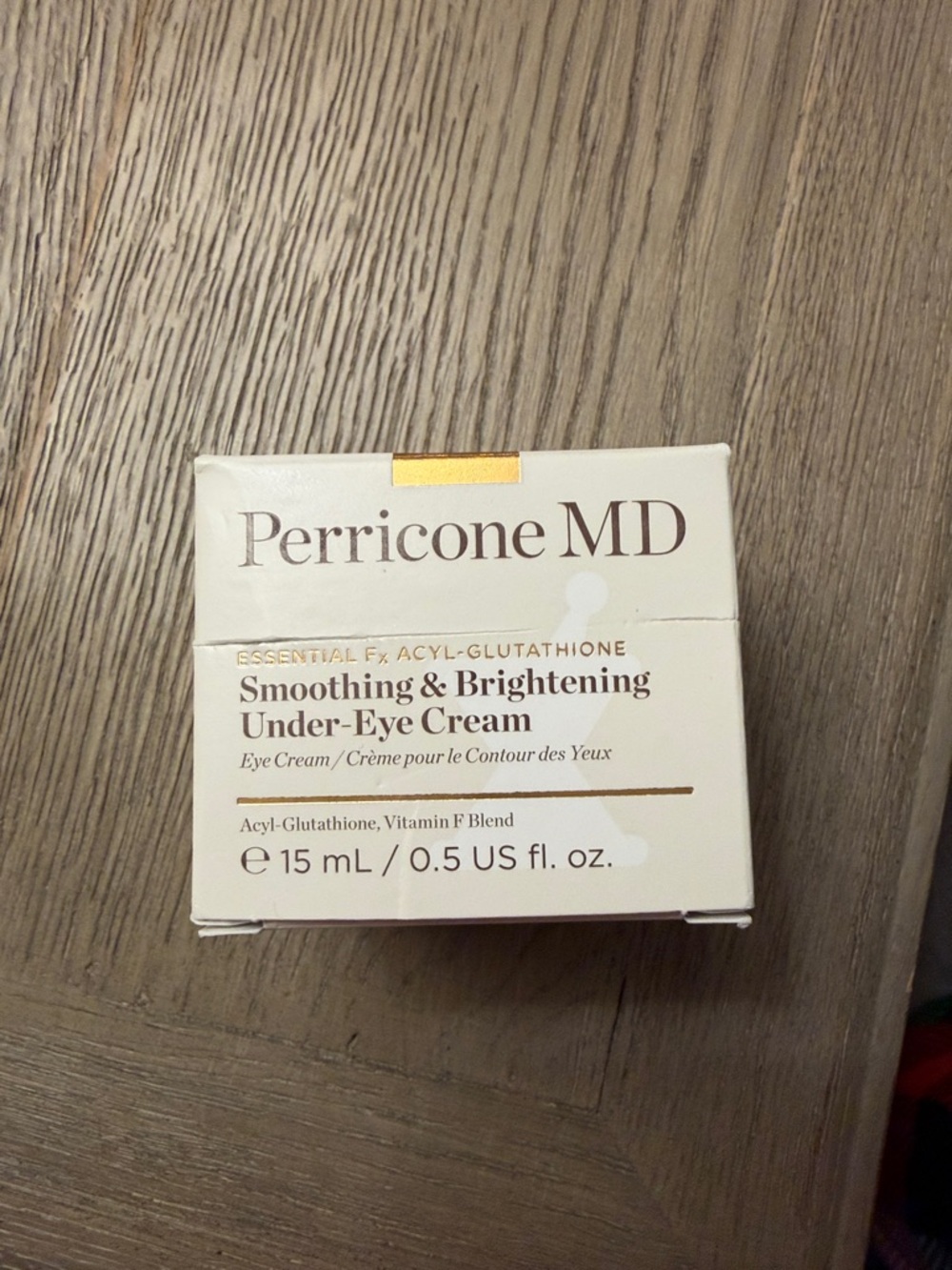 Perricone MD Smoothing & Brightening Under-Eye Cream - Cream and Gold Accents